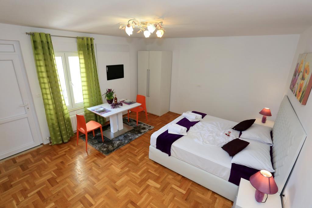 Apartments Maruna Self Check-In Zadar Eksteriør billede