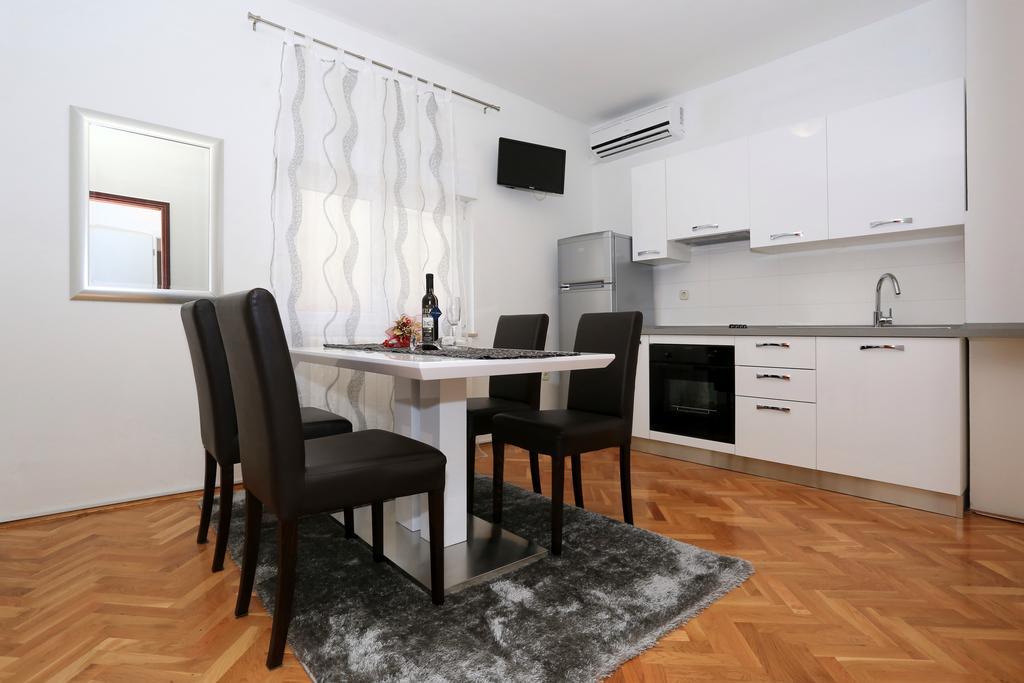 Apartments Maruna Self Check-In Zadar Eksteriør billede