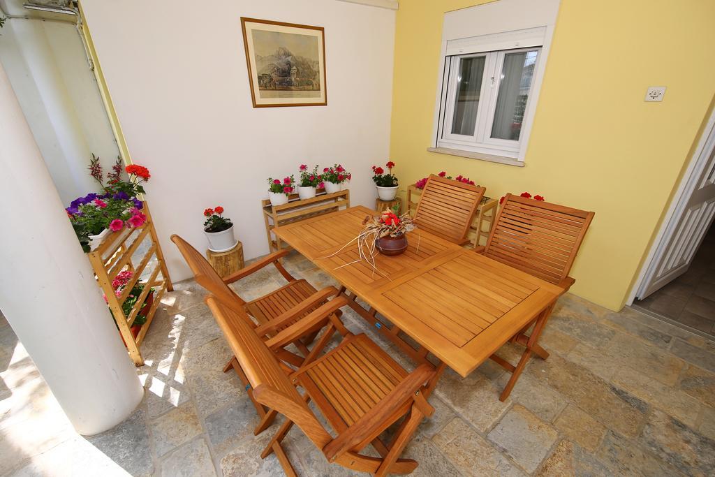 Apartments Maruna Self Check-In Zadar Eksteriør billede
